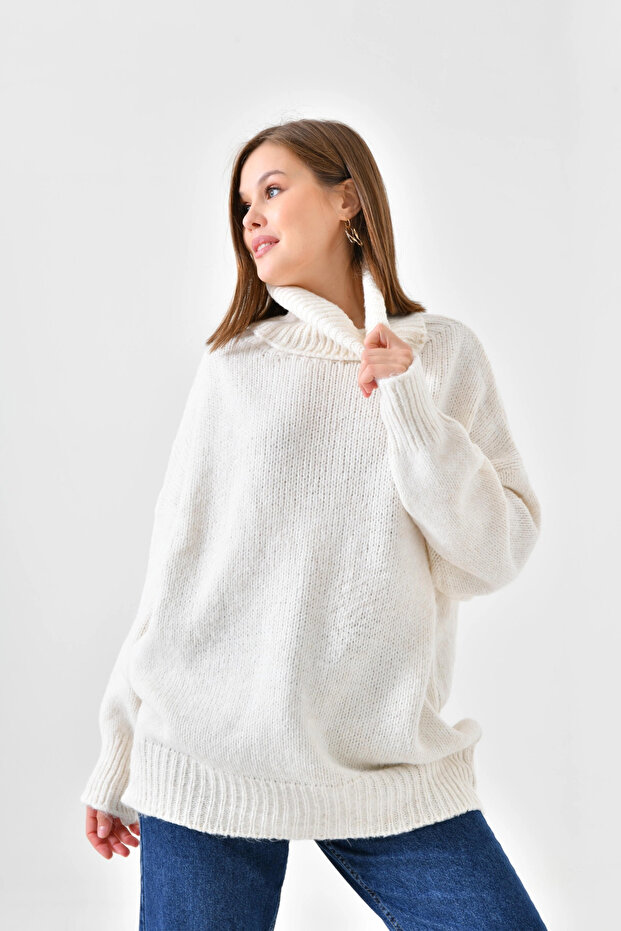 Women's Turtleneck Ribbed Knit Oversized Knitwear Tunic 223009