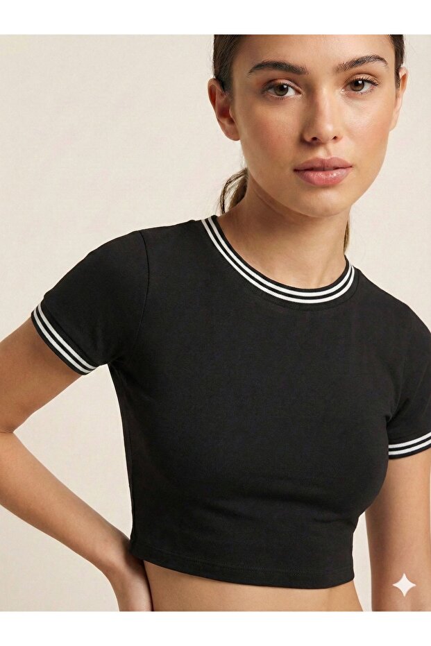 Women's Black Striped Ribbed Knit Crop Blouse Nj52