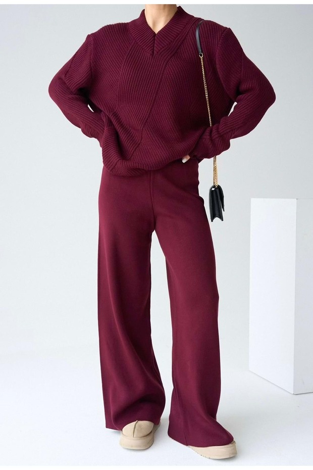 Relaxed Fit Burgundy Color Knitwear Trousers