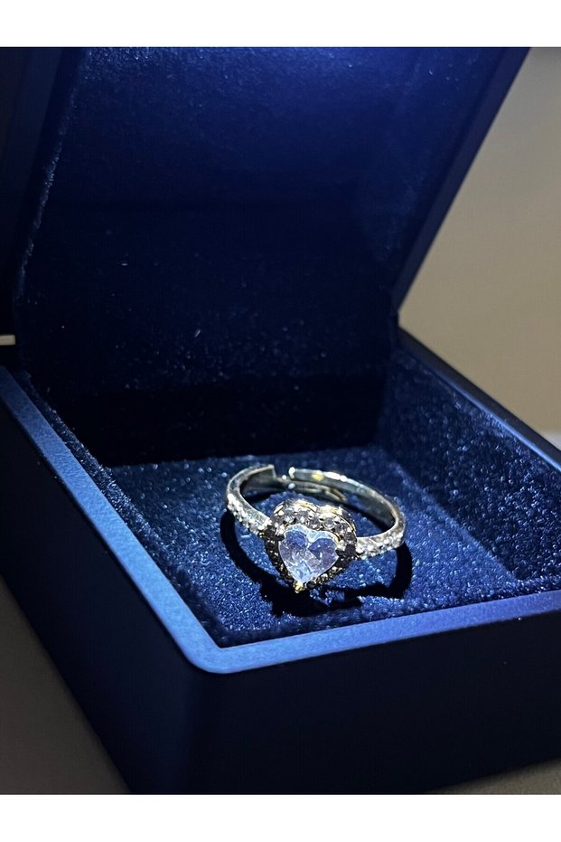 Adjustable Heart Figured Ring of Serious Relationship in a Luxurious Lighted Box Valentine's Day