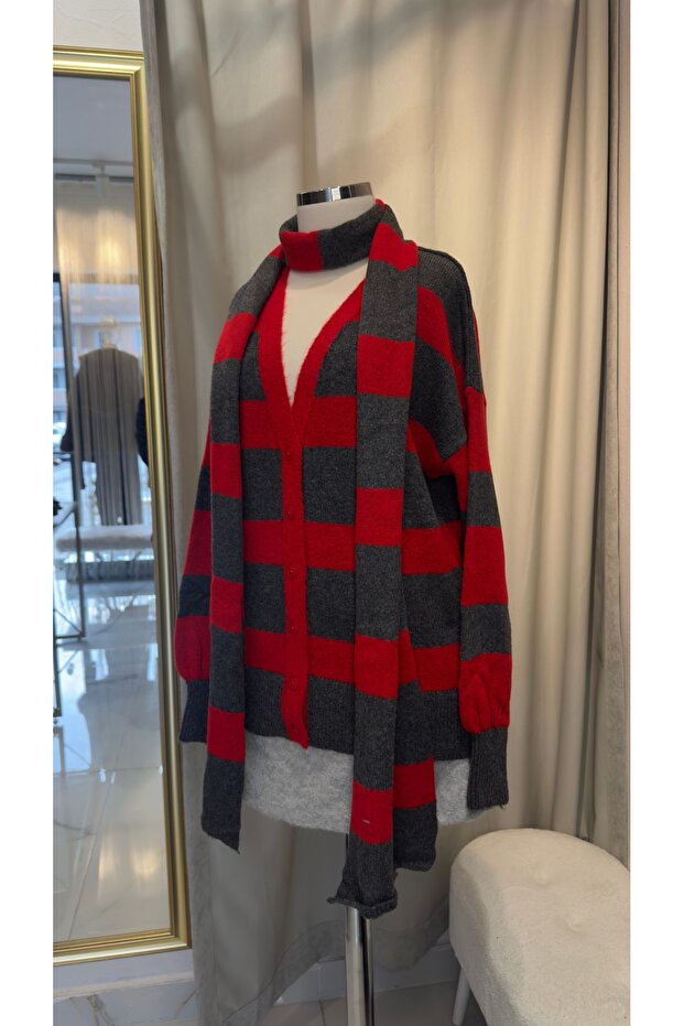 Atkılı triko hırka - 2