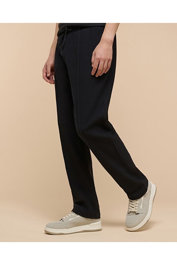 بنطال رياضي سادة بخصر برباط - 3