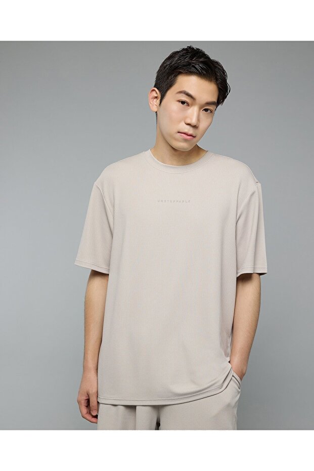 Ribbed T-Shirt With Crew Neck And Short Sleeves