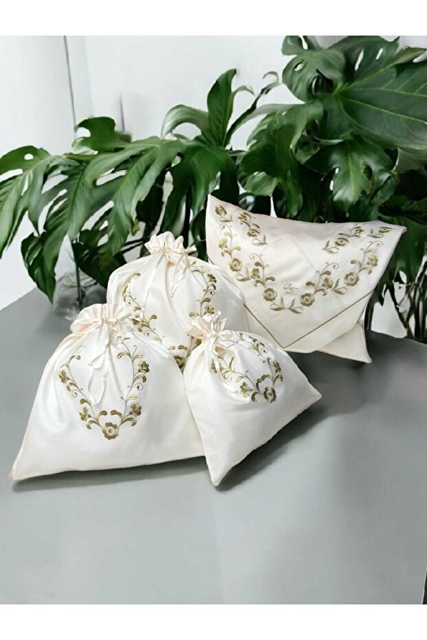 Sim İşlemeli Beyaz Bohça Seti - 4