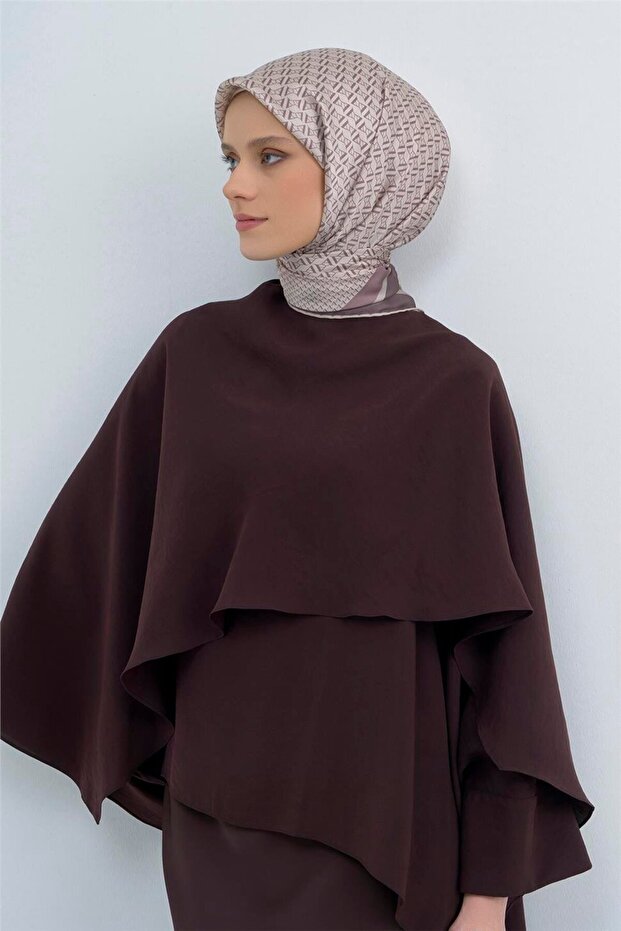 وشاح من الحرير الخالص 9502D 35