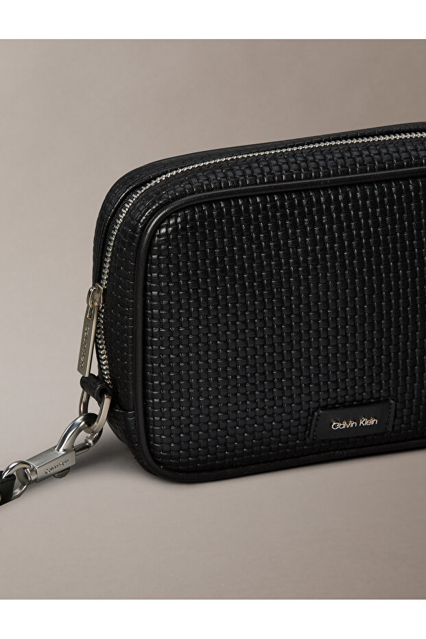 EMBOSSED WOVEN ZIP POUCH - 6