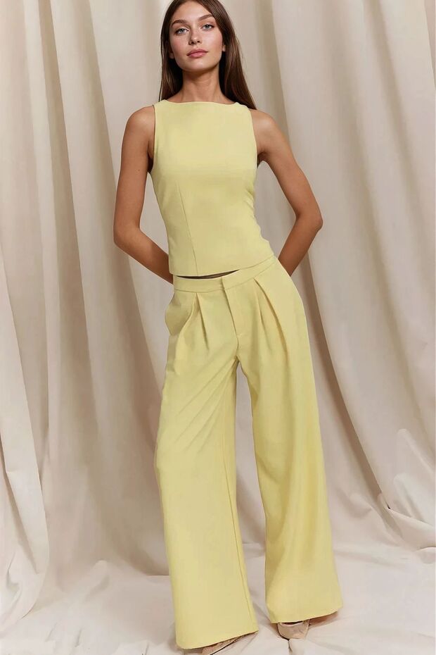 Kolsuz Vücuda Oturan Bluz - 2