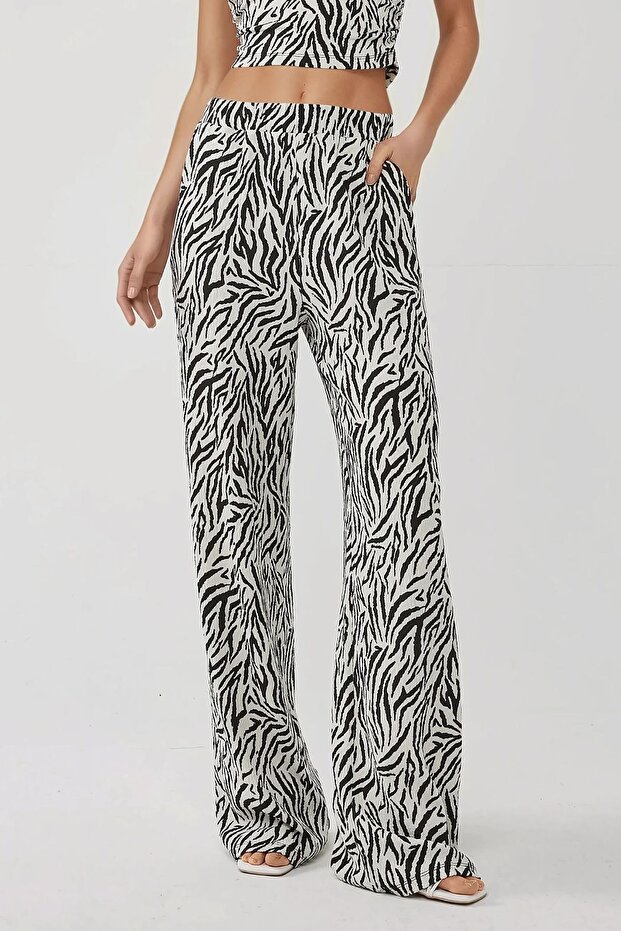 بنطال واسع الساق بنمط الحمار الوحشي - 1