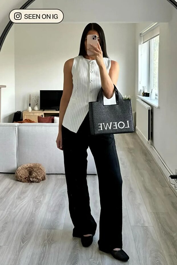 Striped Crew Neck Vest - 6