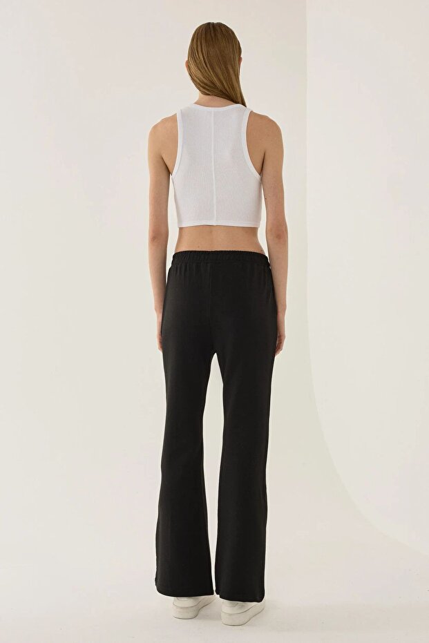 Flared sweatpants - 4