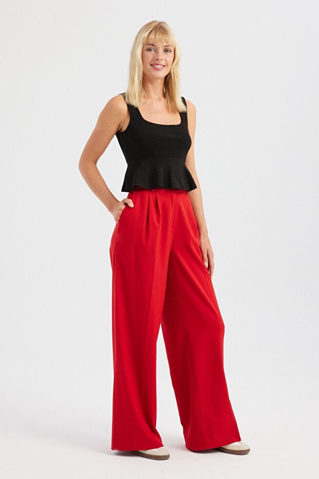 Kare Yaka Örme Volanlı Bluz - 2