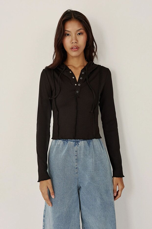 Çıtçıtlı Üst - 6