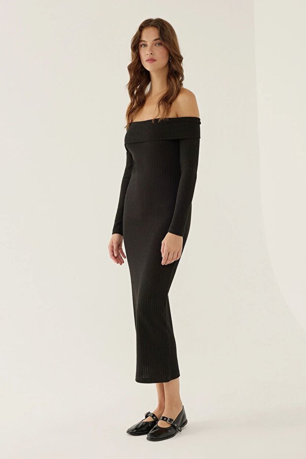 Rochie midi cu umeri goi - 3