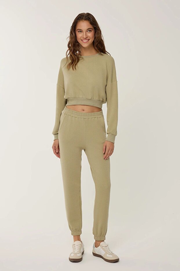 Short Sweatshirt - 2