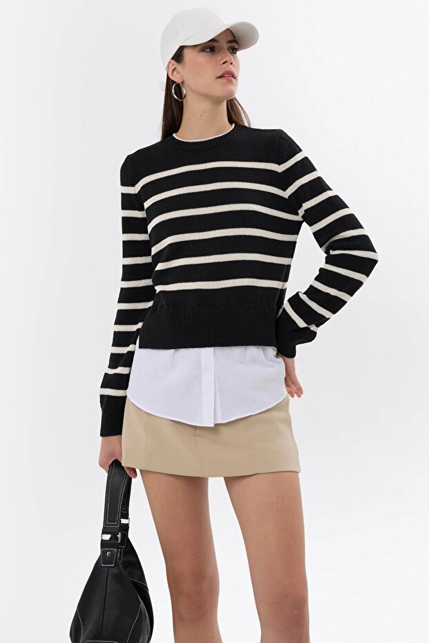 Knitted Striped Sweater - 3