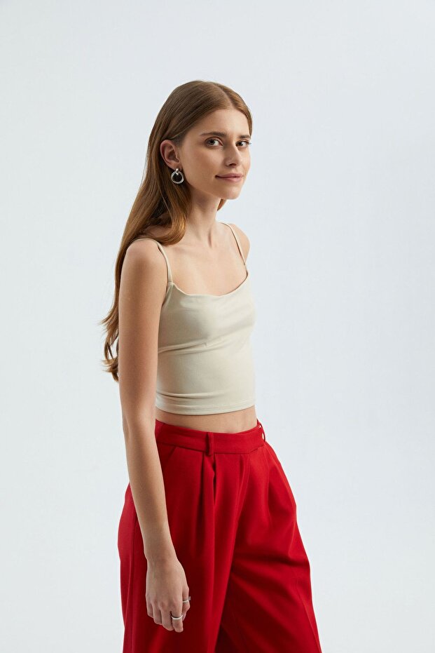 Back Detailed Thin Strap Cami Top - 4