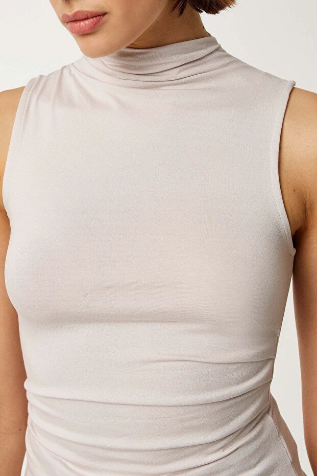 Drapeli Sıfır Kol Bluz - 6