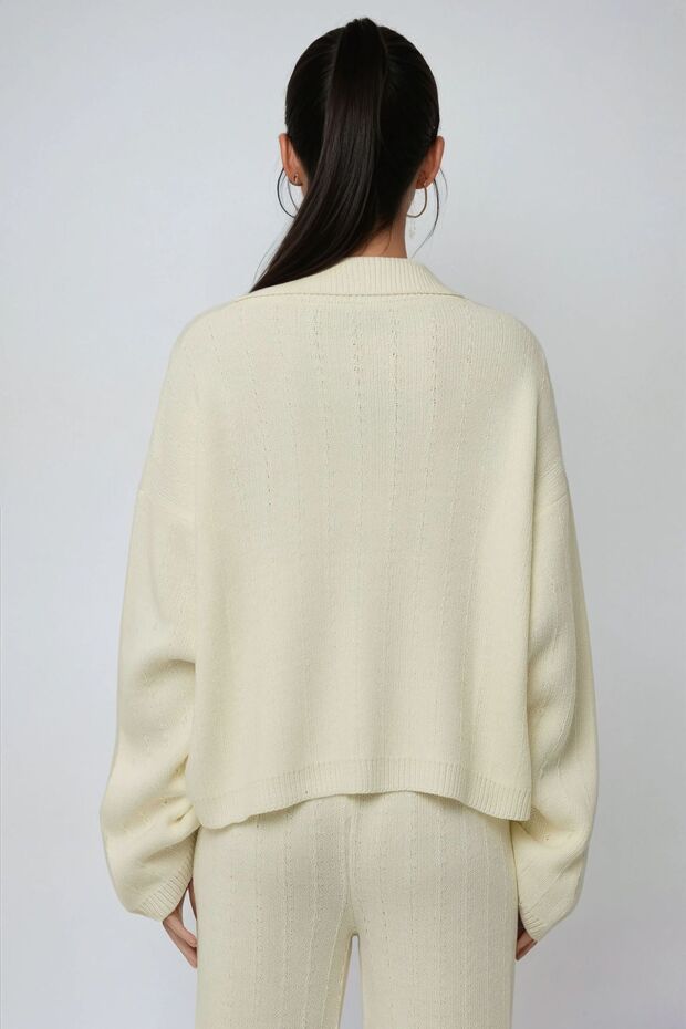 Dokulu Düğmeli Triko Hırka - 5