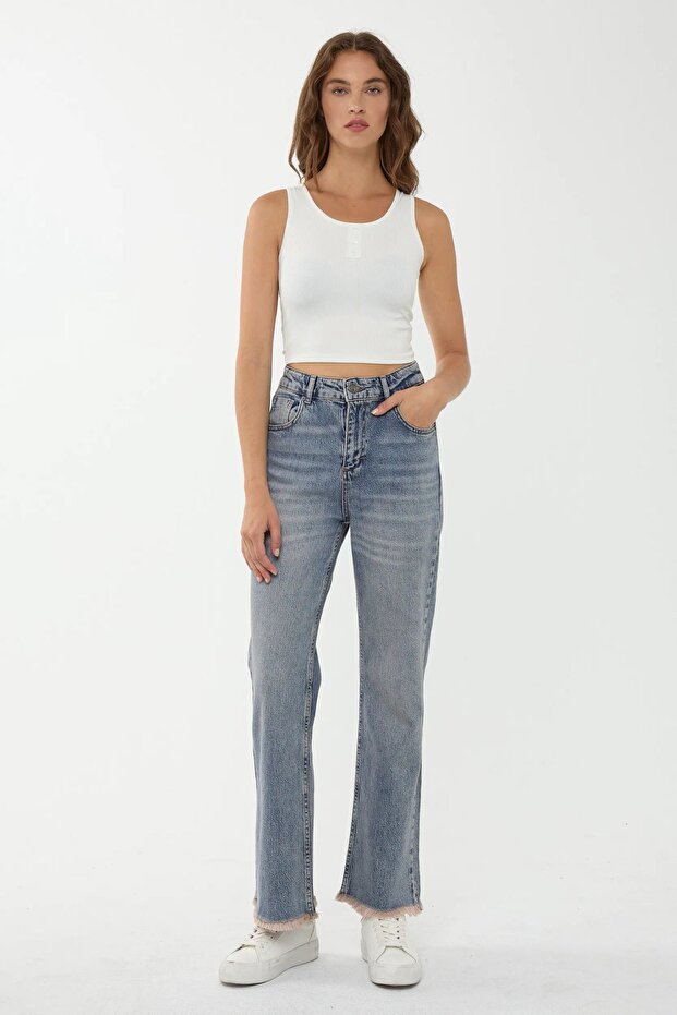 Düğme Detaylı Crop Üst - 4