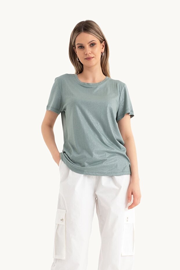 Simple round collar T-shirt - 1