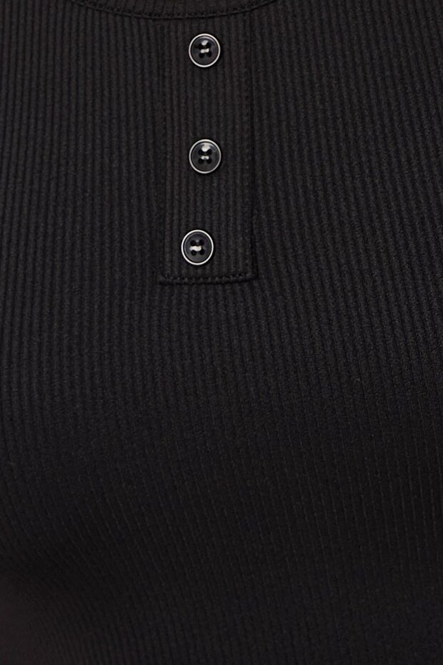 Düğme Detaylı Crop Üst - 6