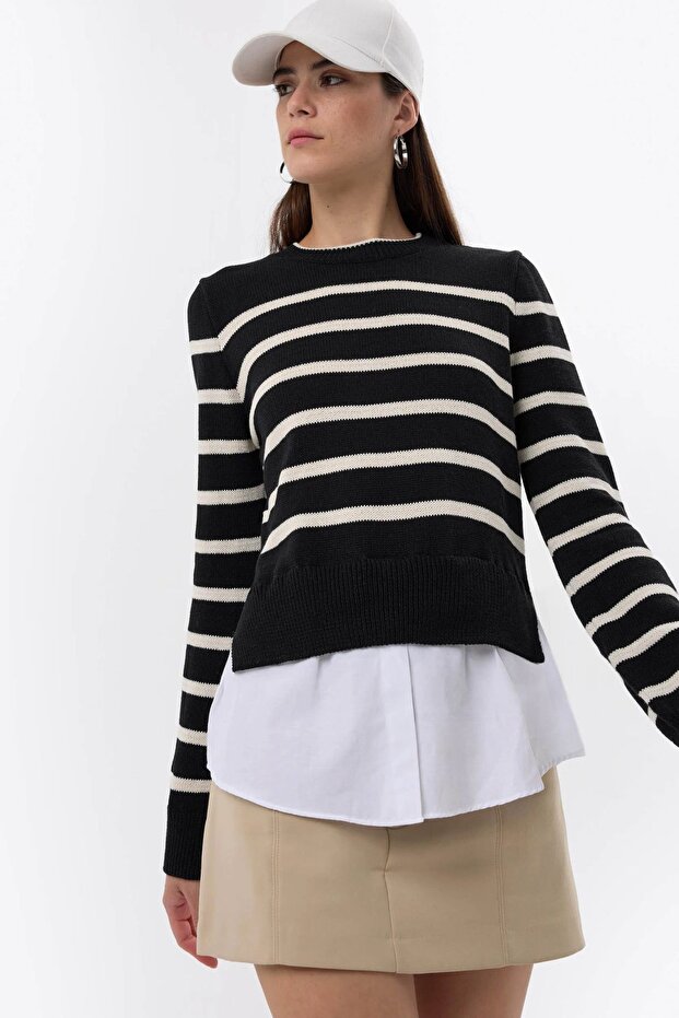 Knitted Striped Sweater - 4