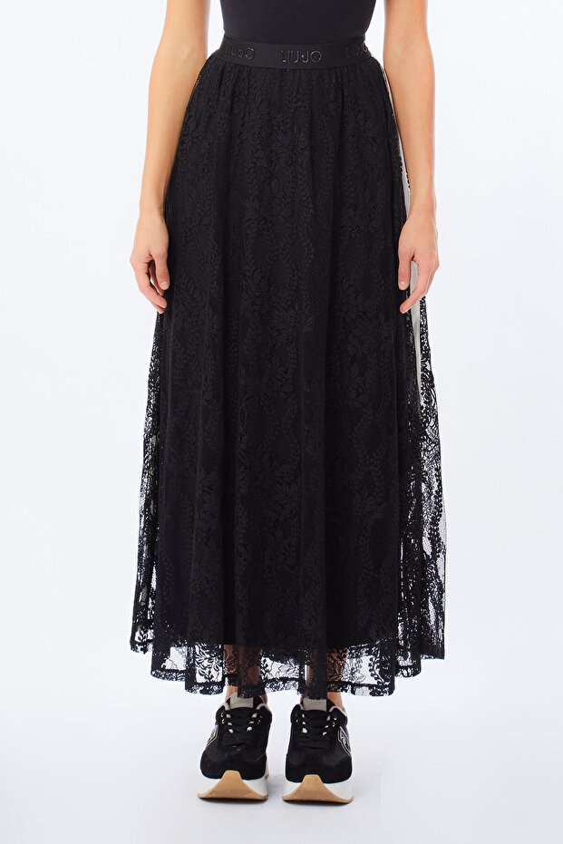 Siyah Dantelli Etek - 1