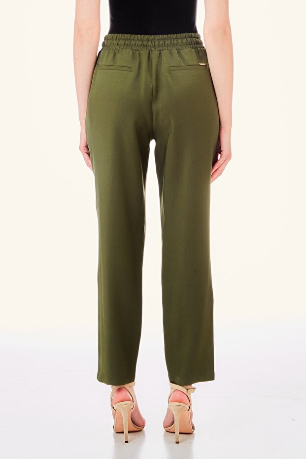 Yeşil Pantolon - 2