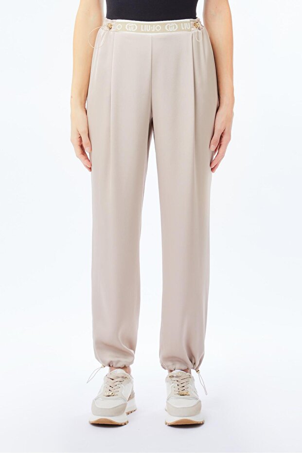 Pantaloni bej - 1