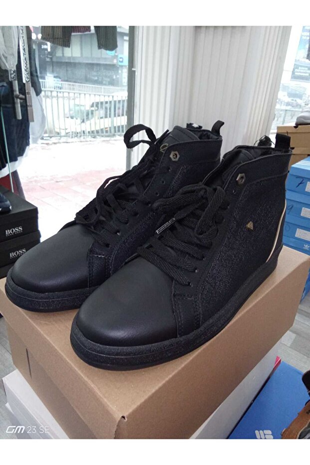 bot Bot & Bootie - 1