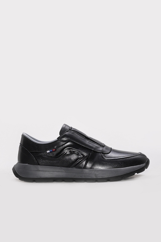 Genuine Leather Men's Sports Shoes 662Ma504