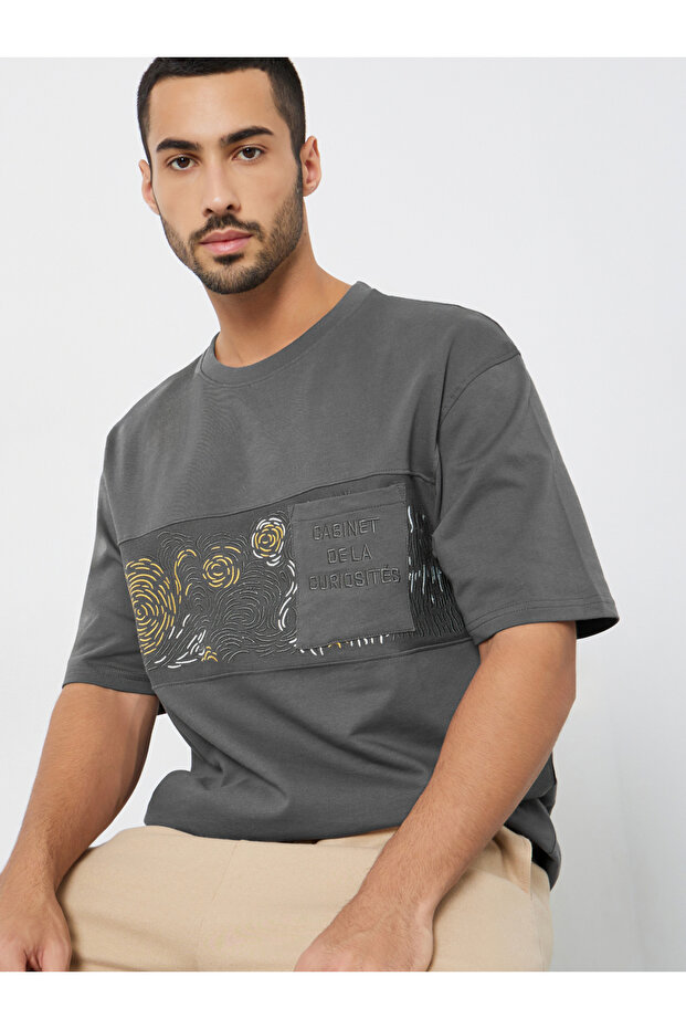 Men Grey Graphic Print Oversized T-Shirt