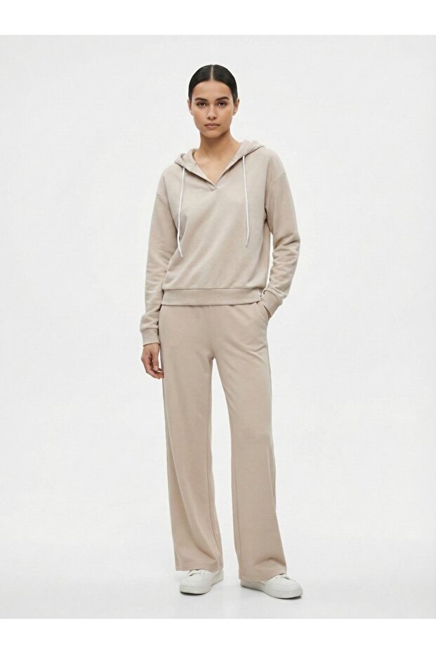 V Yaka Oversize Kapüşonlu Krem Sweatshırt - 1