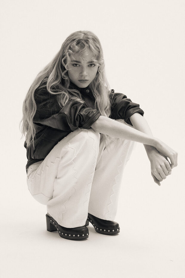 Flared Regular Waist Jeans - 1