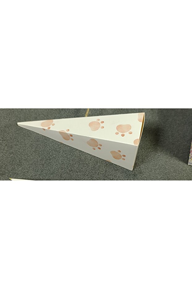 I'M Now Reading Gift Turkish Delight Candy Box 30 Pieces