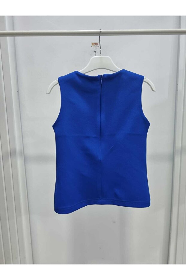 بلوزة بتصميم بسيط للفتيات - 4