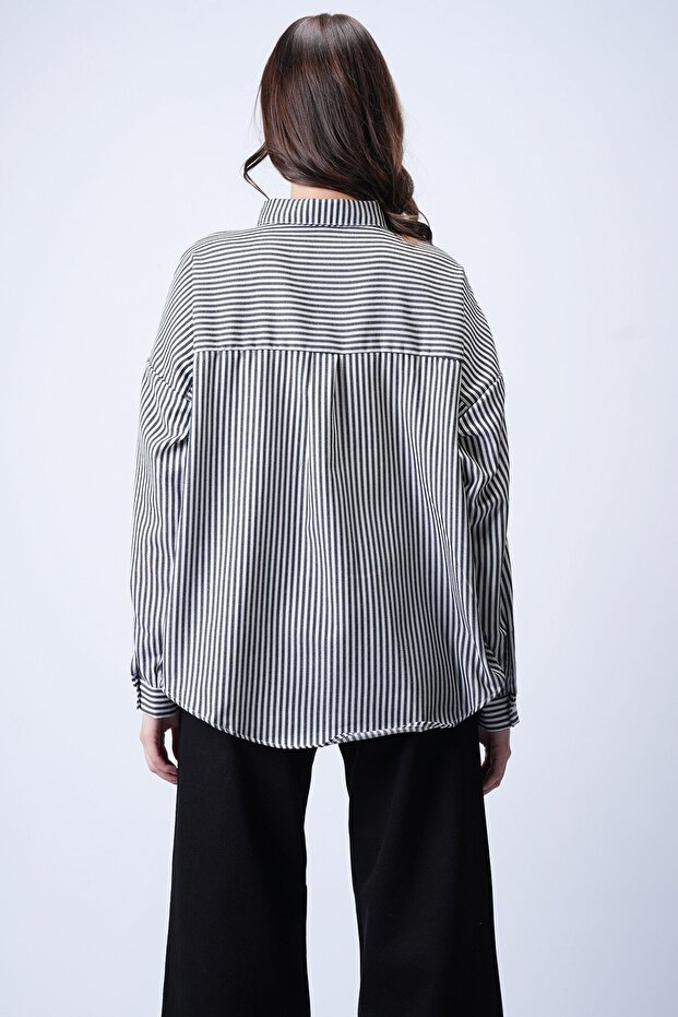 Siyah Çizgili Oversize Gömlek - 5