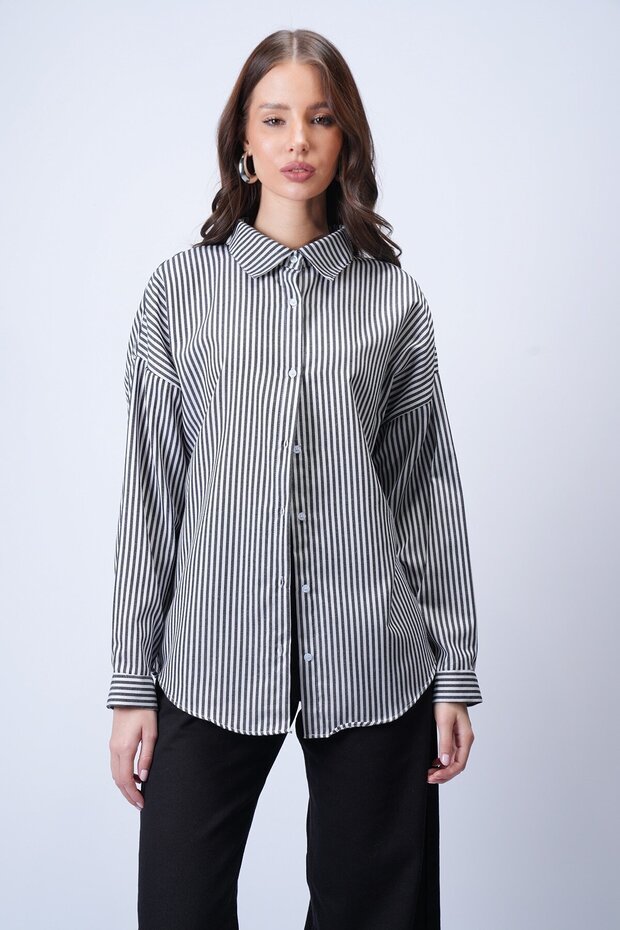Siyah Çizgili Oversize Gömlek - 4