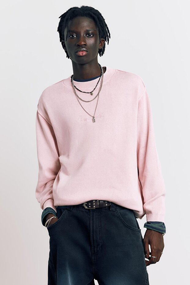 كنزة مطرزة من STWD Studio - 2