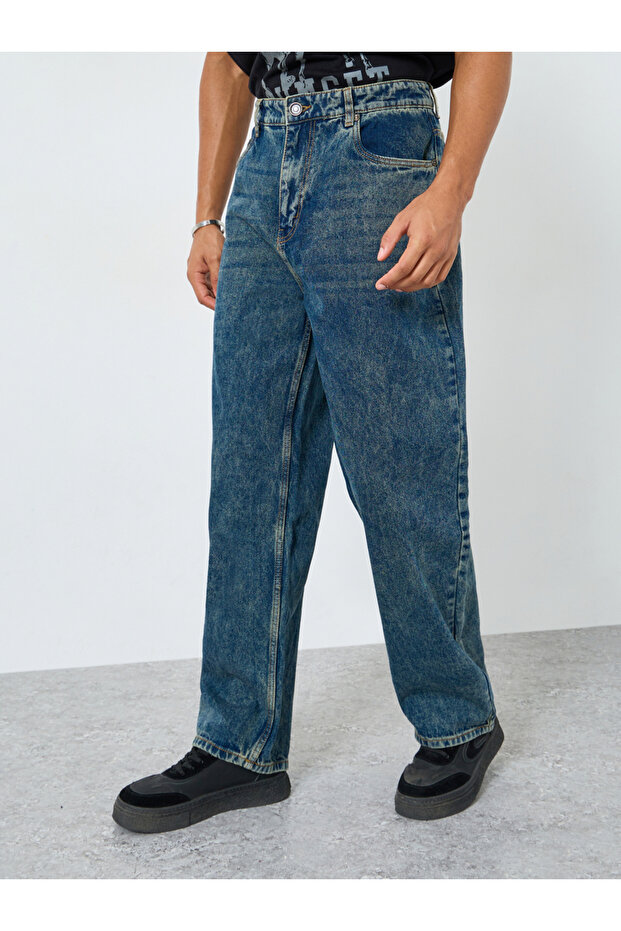 Men Acid Wash Loose Fit Jeans