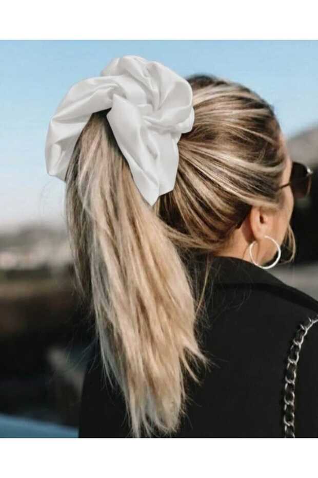 1 Piece Women's White Satin Hair Elastic Scrunchie/Hair Accessory