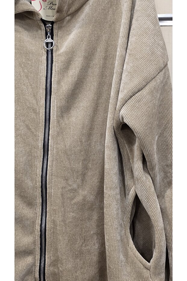 سترة مخملية بنمط بسيط - 4