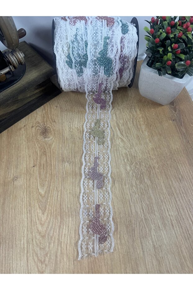 Printed Lace Ribbon with Colorful Ostrich Figures