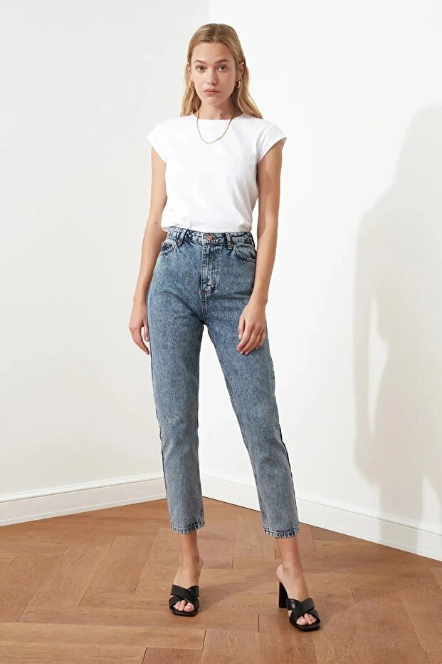Snow Wash Blue Stretch Fabric Mom Jean Pants