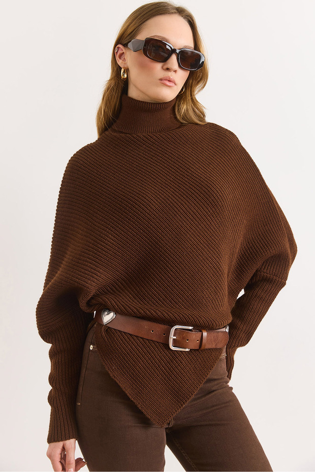 Women's Brown Turtleneck Asymmetrical Poncho Sweater Kzk-19001145