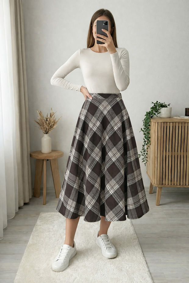 Plaid Pattern Cashmere Flared Skirt - Brown - Coffee