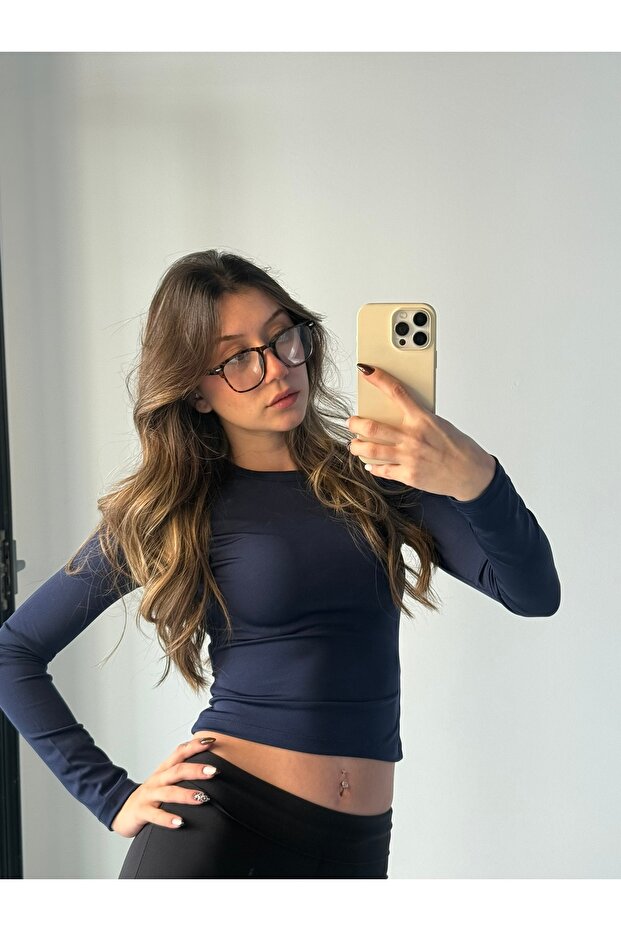 Düz Yaka Basic Bluz - 4