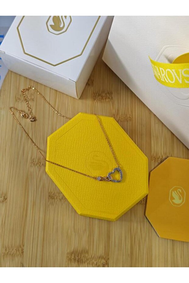 Chain with pendant - 3