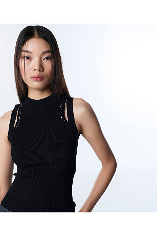 İŞLEMELİ CUTOUT TRİKO - 1