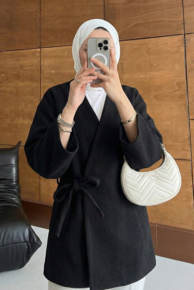 Side Tie Strap Kimono - Black